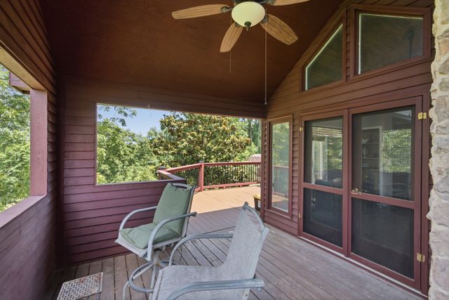 1021 Pine Valley Rd, Kingston Springs, TN 37082
