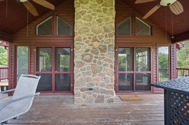 1021 Pine Valley Rd, Kingston Springs, TN 37082