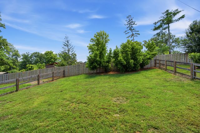 1021 Pine Valley Rd, Kingston Springs, TN 37082