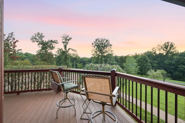 1021 Pine Valley Rd, Kingston Springs, TN 37082