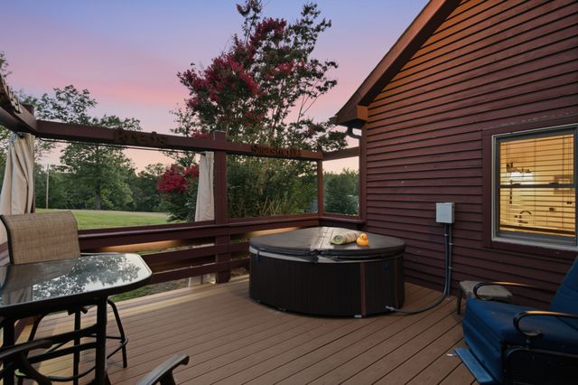 1021 Pine Valley Rd, Kingston Springs, TN 37082