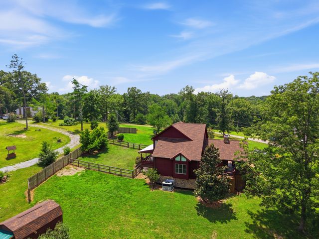 1021 Pine Valley Rd, Kingston Springs, TN 37082