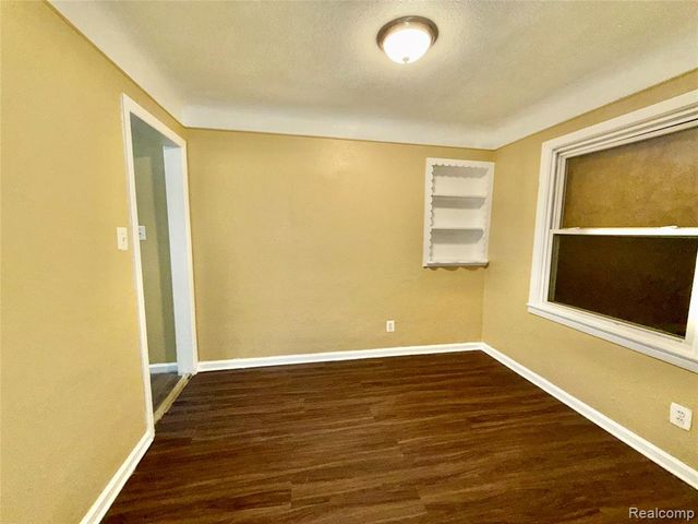 18830 Hasse Street, Detroit, MI 48234