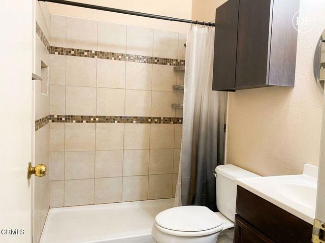 5208 Shenandoah Street, Ventura, CA 93003