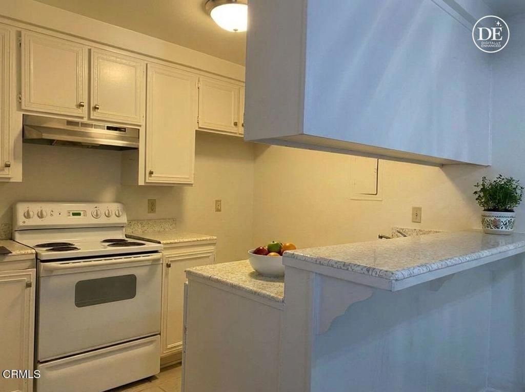 Image 7 of property listing at 5208 Shenandoah Street, Ventura, CA 93003