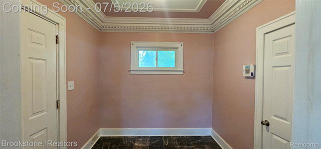 15775 Archdale Street, Detroit, MI 48227