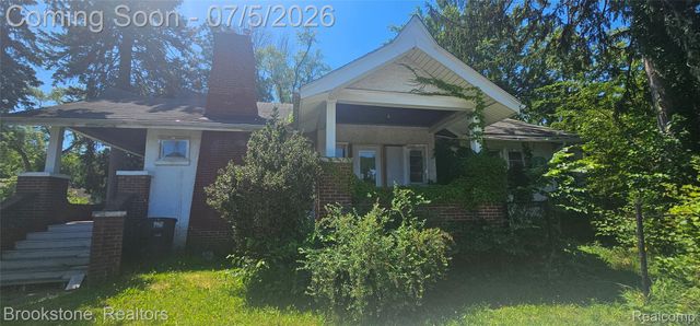 15775 Archdale Street, Detroit, MI 48227