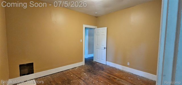 15775 Archdale Street, Detroit, MI 48227