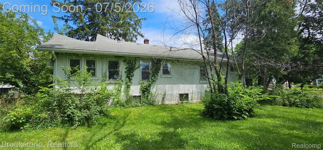 15775 Archdale Street, Detroit, MI 48227