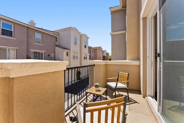 1271 Elfin Forest Road E, San Marcos, CA 92078