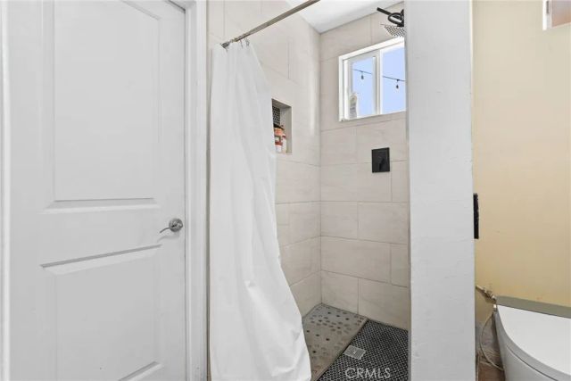 5590 Lewis, Long Beach, CA 90805