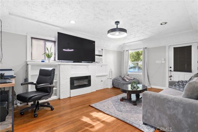 5590 Lewis, Long Beach, CA 90805