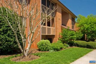 104 Turtle Creek Rd Apt 9, Charlottesville, VA 22901