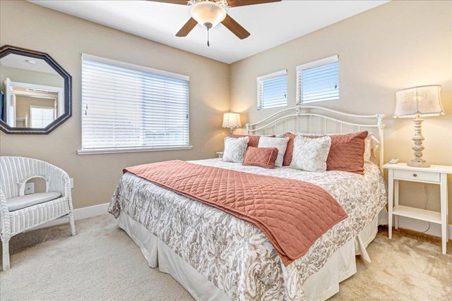 12833 Rogge Village Loop, Salinas, CA 93906