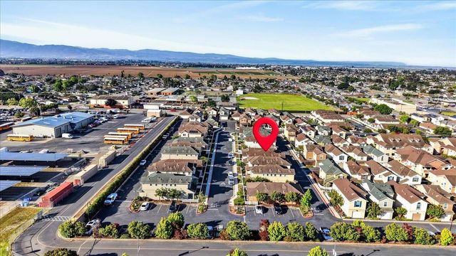 12833 Rogge Village Loop, Salinas, CA 93906