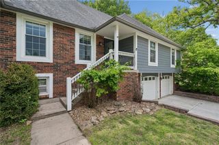 6104 Albervan Street, Shawnee, KS 66216