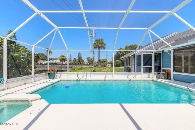 785 Pelican Bay Drive, Daytona Beach, FL 32119