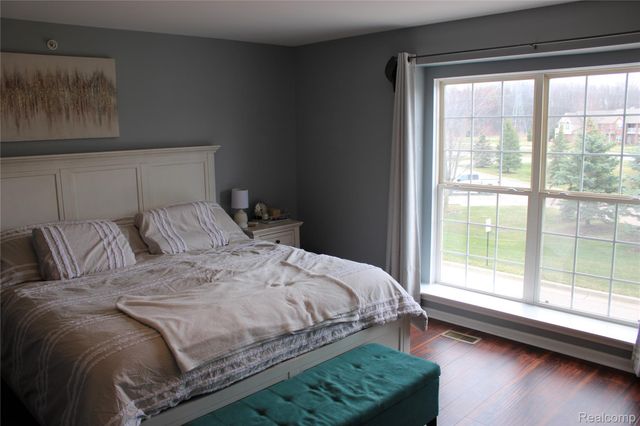 52133 Naugatuck Drive 25, Macomb Township, MI 48042