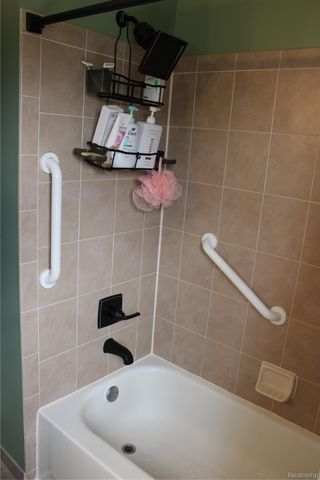 52133 Naugatuck Drive 25, Macomb Township, MI 48042
