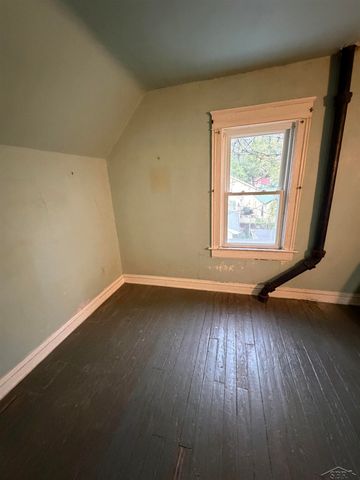 1516 Rose Street, Bay City, MI 48708