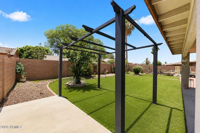 14937 W MAUNA LOA Lane, Surprise, AZ 85379