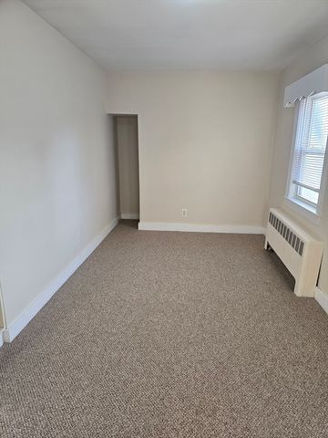 79 Wilson Ave 3, Framingham, MA 01702