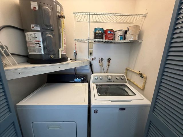 255 FENWICK DRIVE 18, Venice, FL 34285