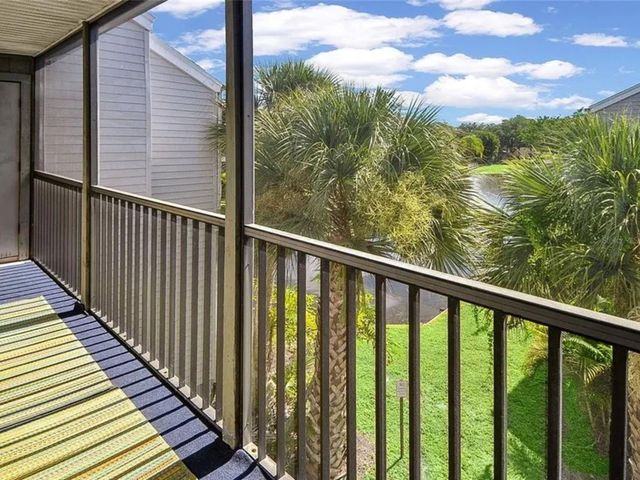 255 FENWICK DRIVE 18, Venice, FL 34285