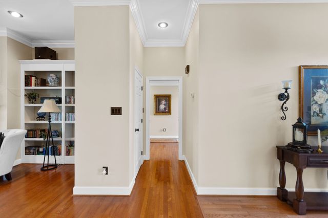 204 Wellsbrook Cir, Fayetteville, TN 37334