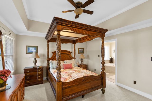 204 Wellsbrook Cir, Fayetteville, TN 37334