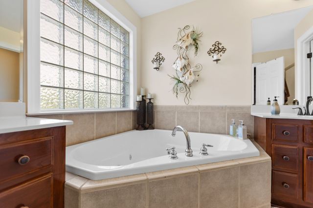 204 Wellsbrook Cir, Fayetteville, TN 37334