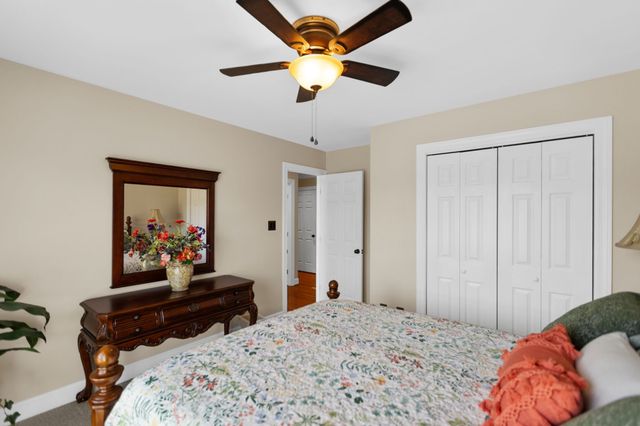204 Wellsbrook Cir, Fayetteville, TN 37334