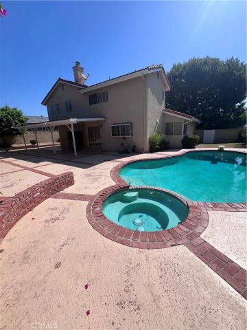 10209 Oakdale, Chatsworth, CA 91311