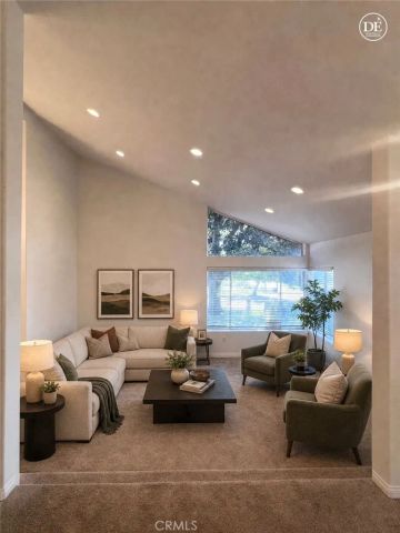 10209 Oakdale, Chatsworth, CA 91311