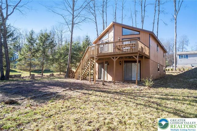 162 Acorn Lane, Polk Twp, PA 18058