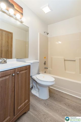 162 Acorn Lane, Polk Twp, PA 18058