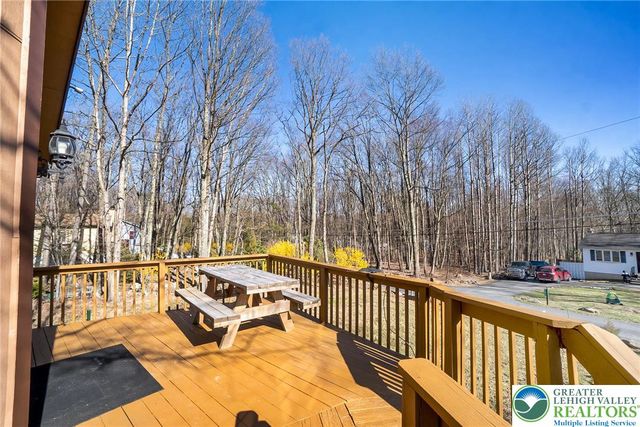 162 Acorn Lane, Polk Twp, PA 18058