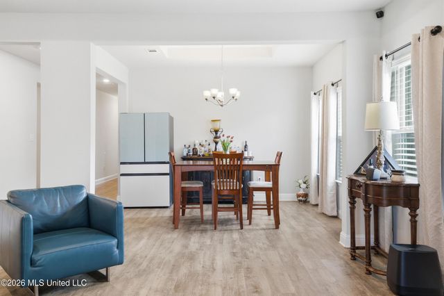 6001 Penni Lane, Ocean Springs, MS 39564