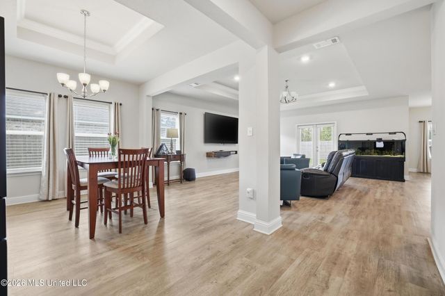 6001 Penni Lane, Ocean Springs, MS 39564