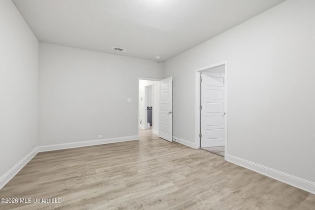 6001 Penni Lane, Ocean Springs, MS 39564