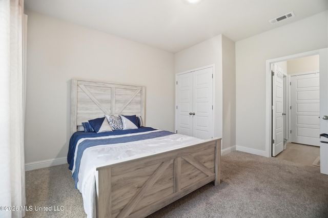 6001 Penni Lane, Ocean Springs, MS 39564