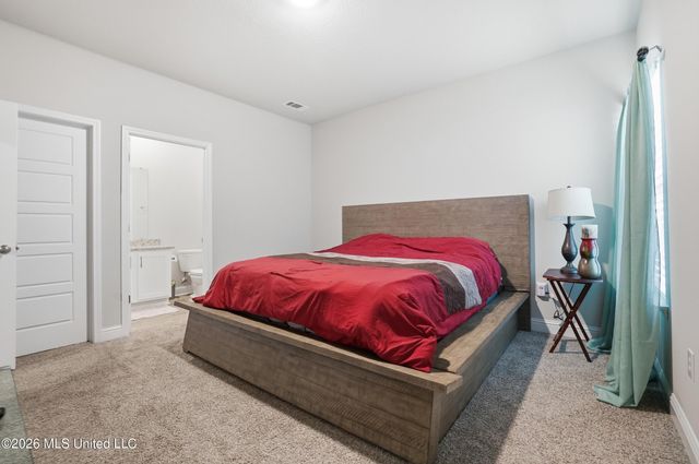 6001 Penni Lane, Ocean Springs, MS 39564