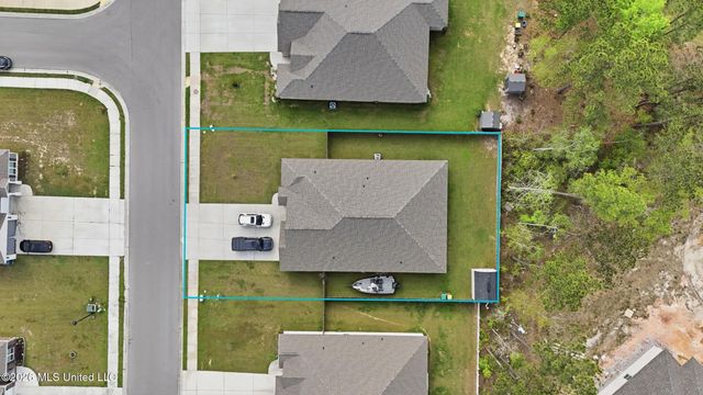 6001 Penni Lane, Ocean Springs, MS 39564