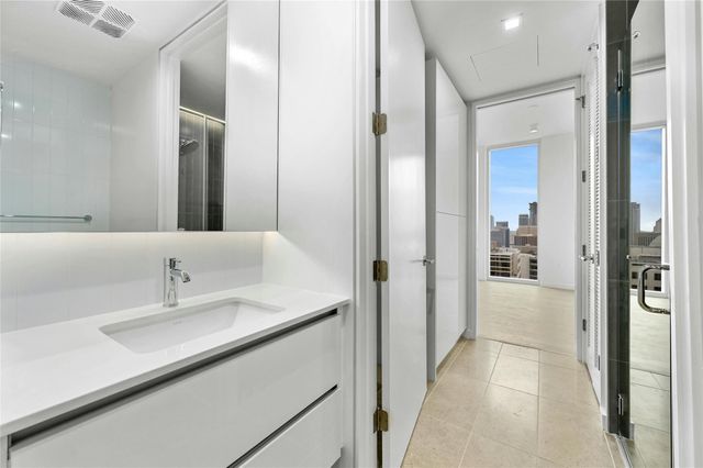 313 W 17th ST 2305, Austin, TX 78701