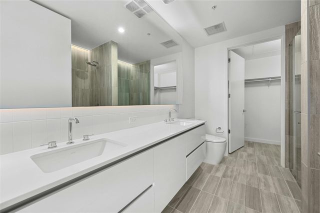 313 W 17th ST 2305, Austin, TX 78701