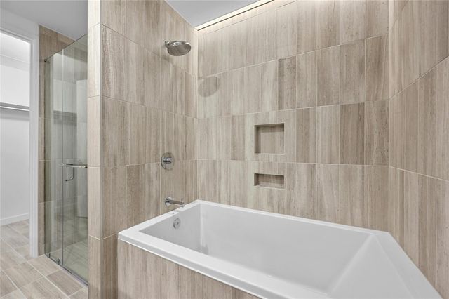 313 W 17th ST 2305, Austin, TX 78701