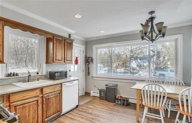 30 Montebello Road, Suffern, NY 10901
