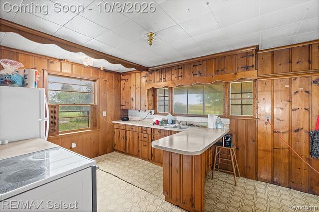 8296 N Center Road, Mount Morris, MI 48458