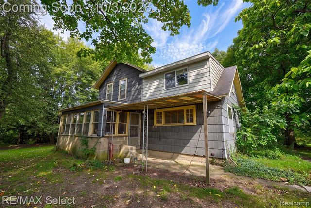 8296 N Center Road, Mount Morris, MI 48458