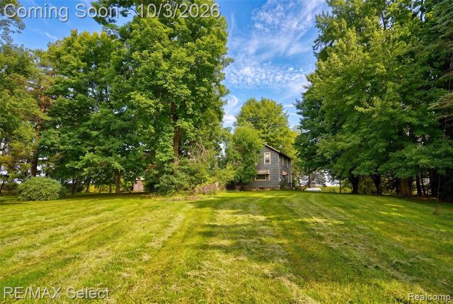8296 N Center Road, Mount Morris, MI 48458